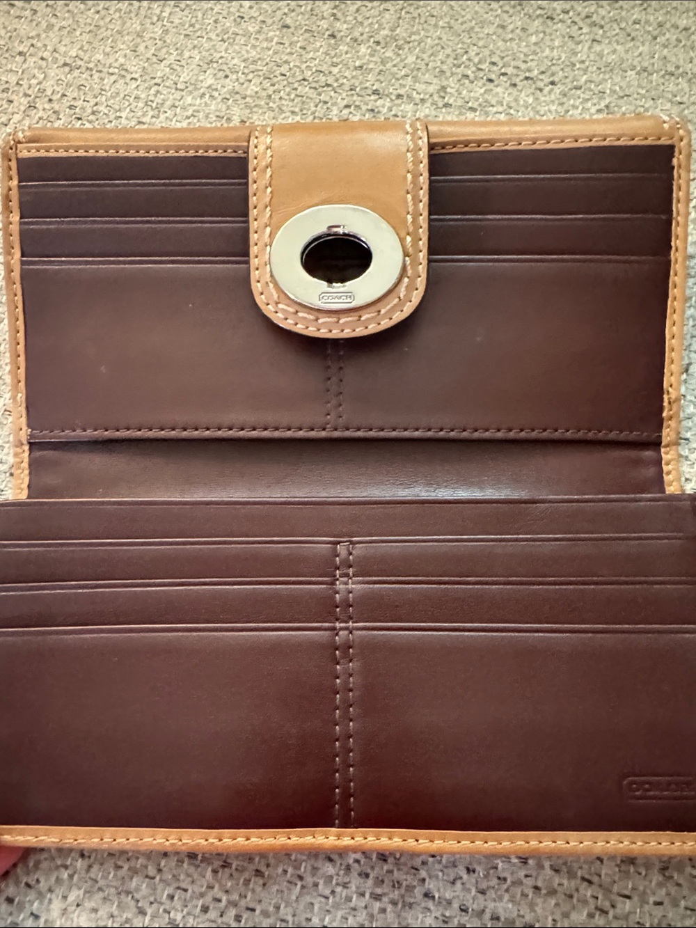 Coach Saddle Brown Leather Fold Wallet - Picture 3 of 4